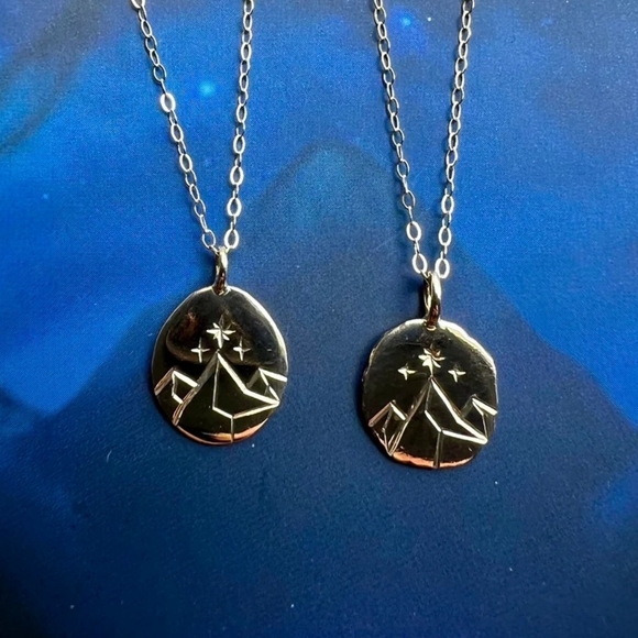 Solid 14k yellow gold ACOTAR Night Court Talisman ✨️ Necklace - Picture 2 of 6